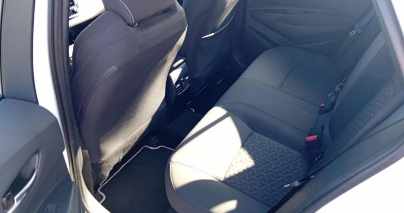 Toyota Corolla cena 96900 przebieg: 81655, rok produkcji 2022 z Stary Sącz małe 191
